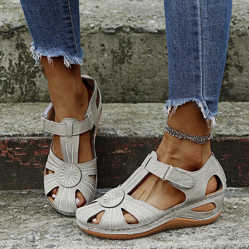Cutout Round-Toe Velcro Womens New Style Beach Sandals