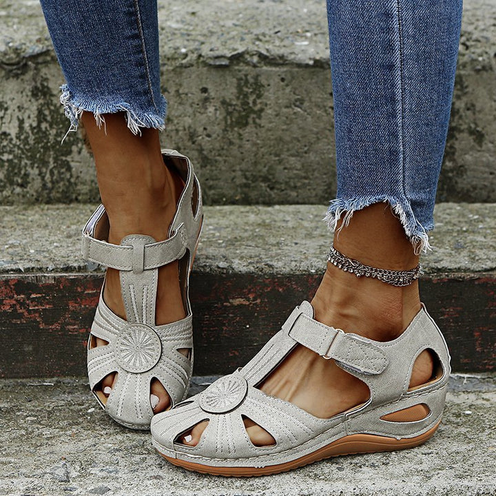 Cutout Round-Toe Velcro Womens New Style Beach Sandals