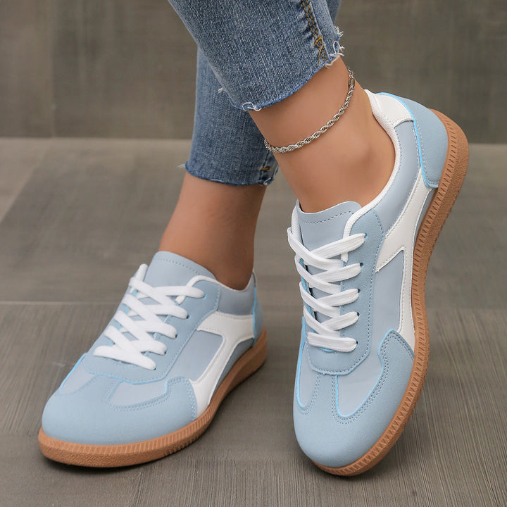 Autumn New Style Flat-Soled Casual Outdoor Non-Slip Lace-Up Lightweight Sneakers For Women