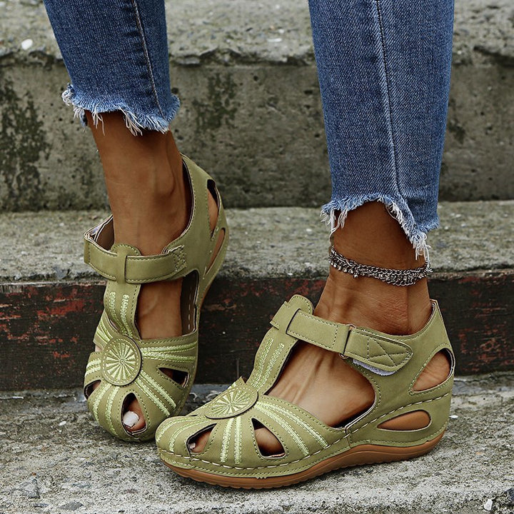 Cutout Round-Toe Velcro Womens New Style Beach Sandals