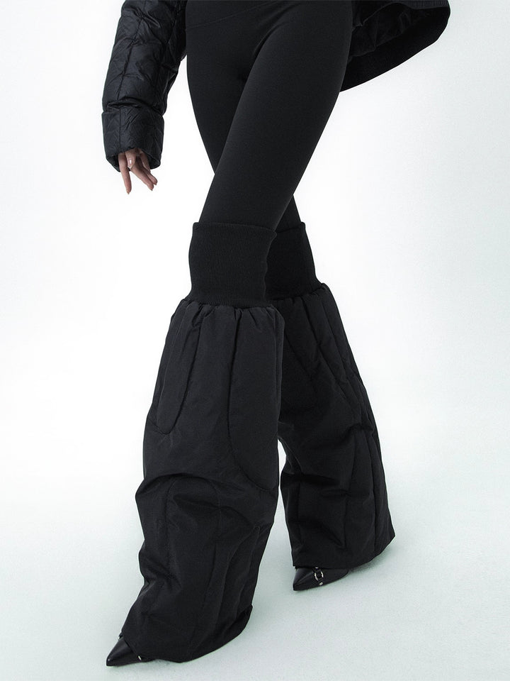 Guêtres noires épaisses et chaudes à jambes larges, garnies de duvet