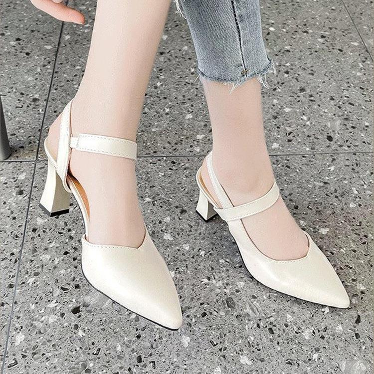 Women's Fashionable Casual Closed-Toe Chunky Heel High Heel Sandals